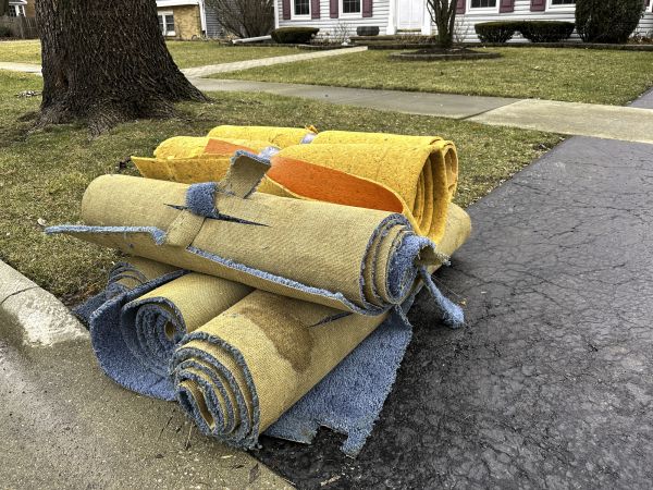 Carpet Haul Away Service in Prescott